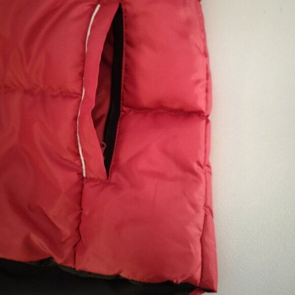 MJR Active Ladies Size XL Faux Fur Trimmed Red Hooded Puffy Vest - Picture 8 of 12